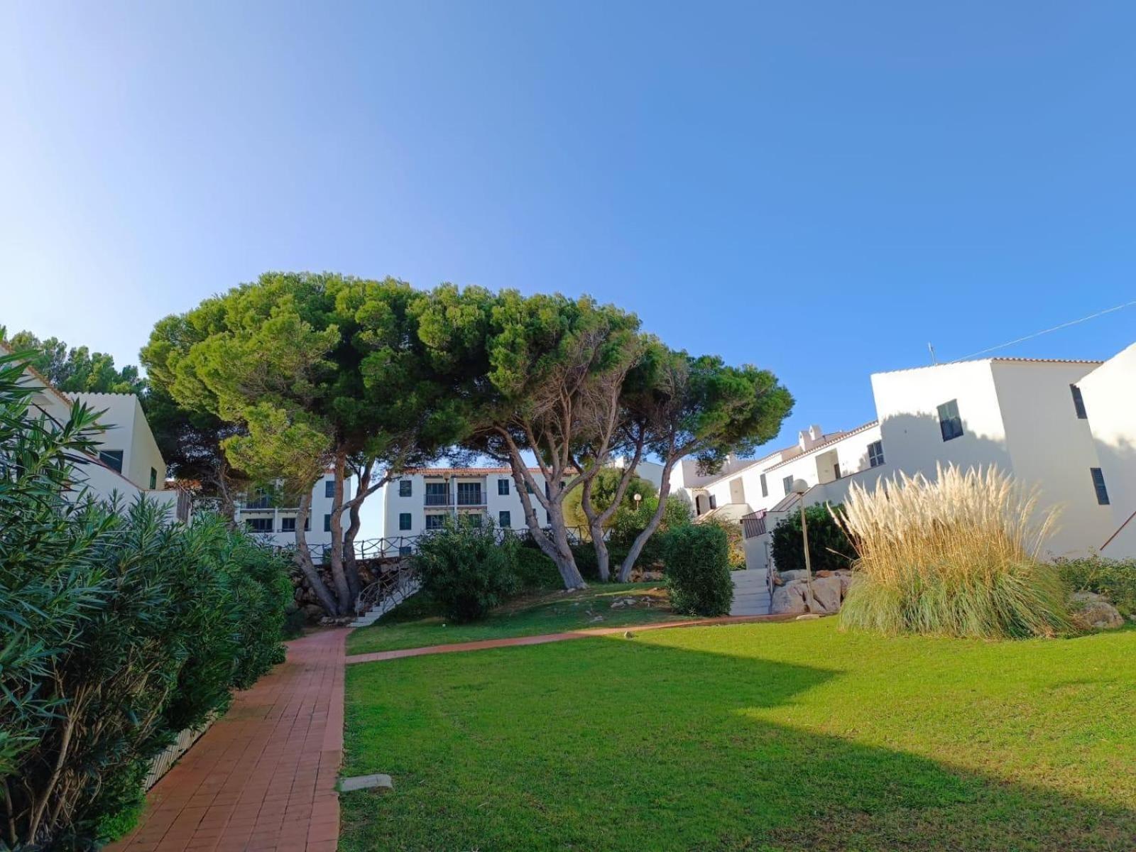 Menorca Sol Isla Apartment Arenal d'en Castell Ngoại thất bức ảnh