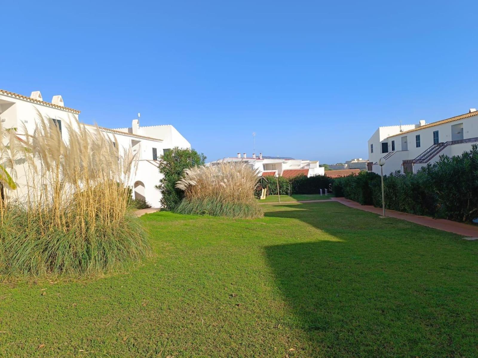 Menorca Sol Isla Apartment Arenal d'en Castell Ngoại thất bức ảnh